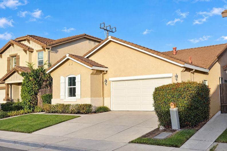 Photo 19 of 22 of 8888 Billfish Way, Sacramento, CA