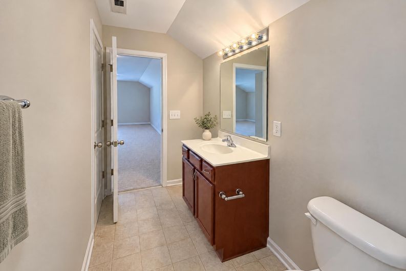Photo 17 of 36 of 2411 Bergamot St, Fort Mill, SC