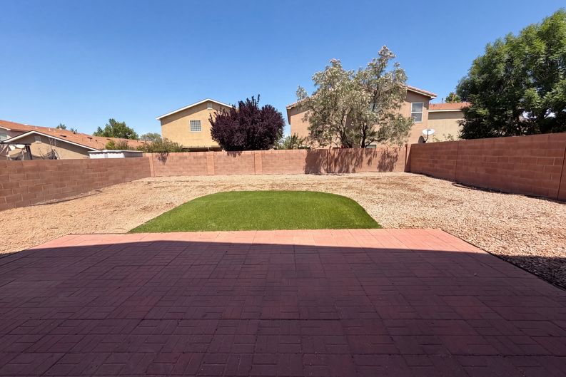 Photo 24 of 26 of 1309 Spruce Meadows Dr NE, Rio Rancho, NM