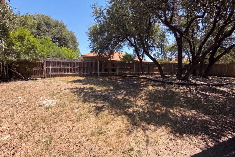Photo 18 of 20 of 1305 Rocky Ridge Trl, Harker Heights, TX