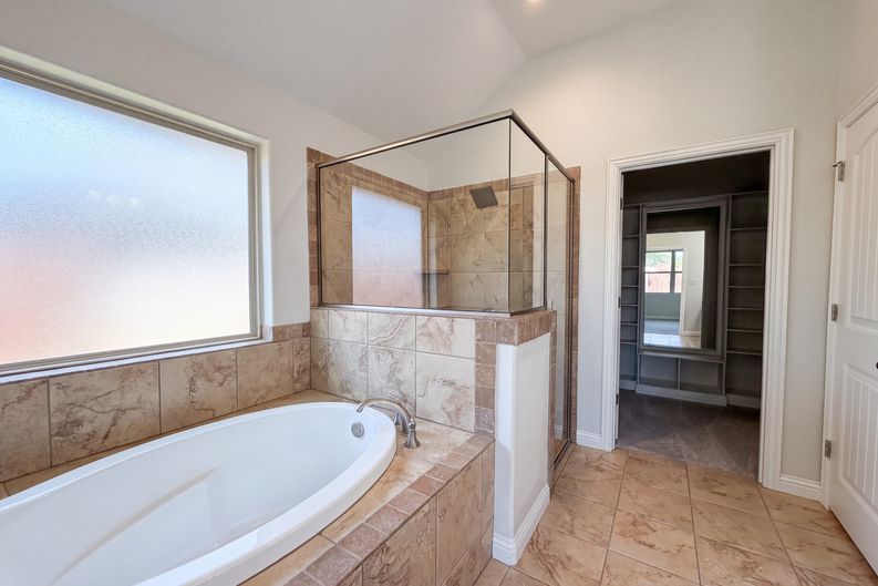 Photo 12 of 19 of 120 Donna Cir, Granbury, TX