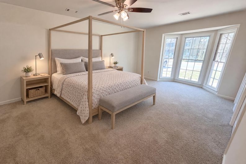 Photo 12 of 18 of 5003 Henson Dr SW, Mableton, GA