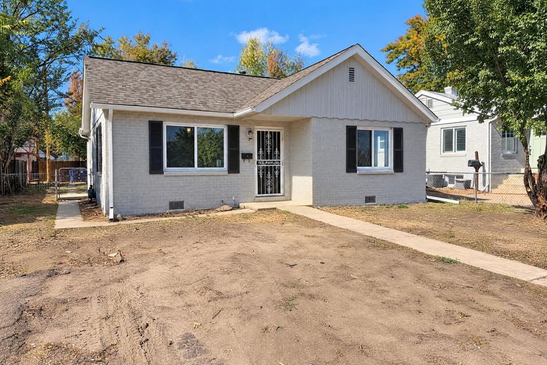 Photo 17 of 18 of 4745 Zuni St, Denver, CO