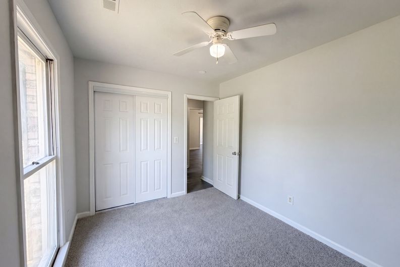 Photo 12 of 17 of 2577 Previs Rd, Fayetteville, NC