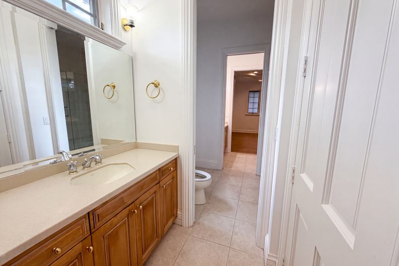 Photo 33 of 59 of 4407 W Dale Ave, Tampa, FL