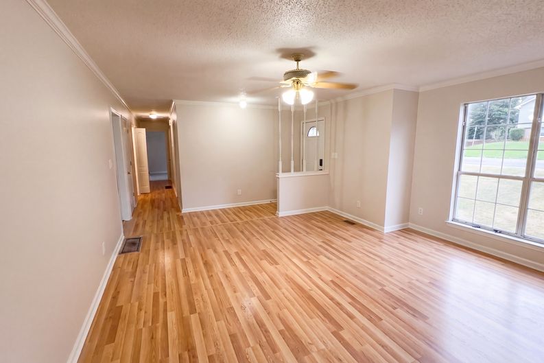 Photo 9 of 33 of 1253 4th Way, Pleasant Grove, AL