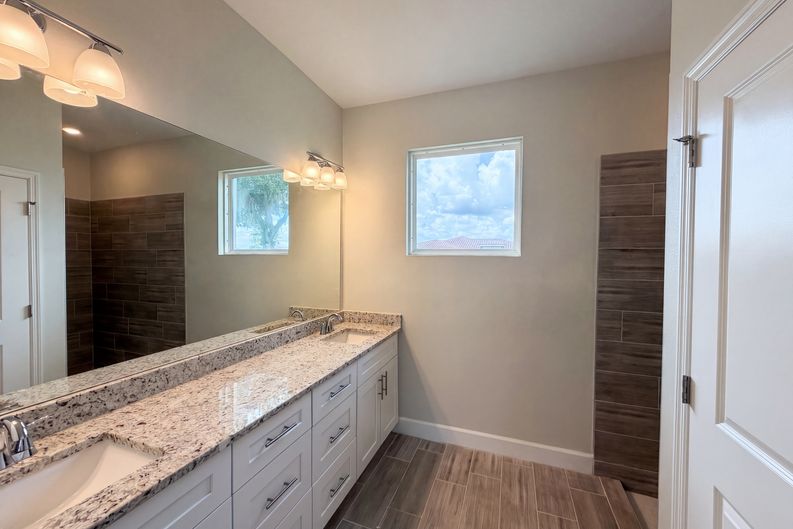 Photo 15 of 22 of 446 Cinnamon Dr, Kissimmee, FL