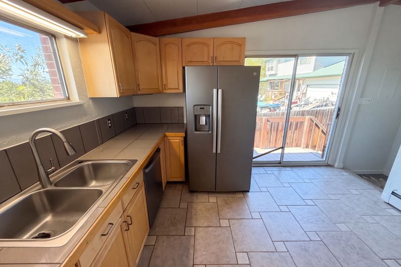 Photo 16 of 63 of 7811 W 62nd Ave, Arvada, CO