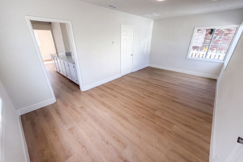 Photo 7 of 27 of 15343 Pimenta Ave, Paramount, CA