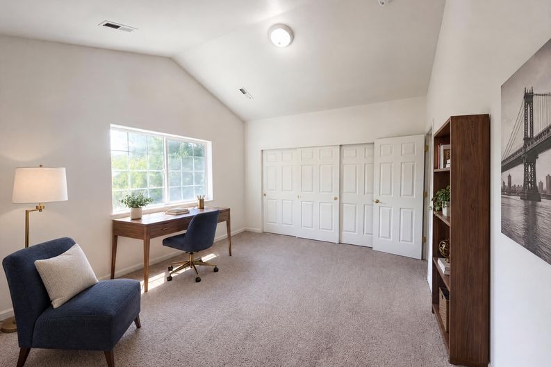 Photo 4 of 27 of 451 NW Yosemite Ter, Beaverton, OR