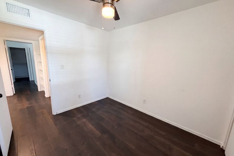 Photo 15 of 22 of 2040 S Longmore, Mesa, AZ