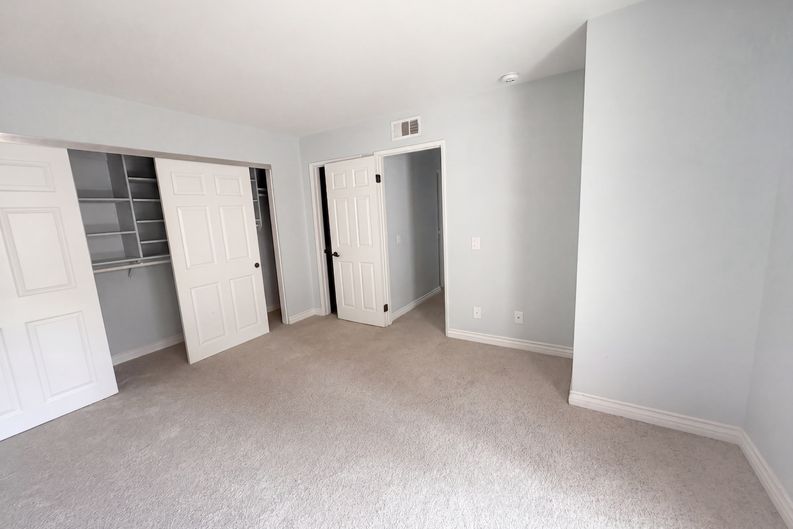Photo 8 of 15 of 68 Maegan Pl, Thousand Oaks, CA