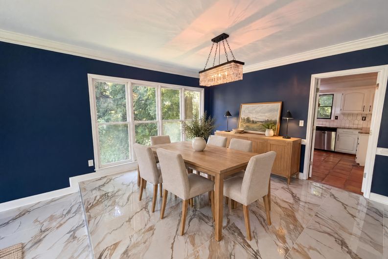 Photo 8 of 28 of 644 Laurel Wood Dr SW, Marietta, GA