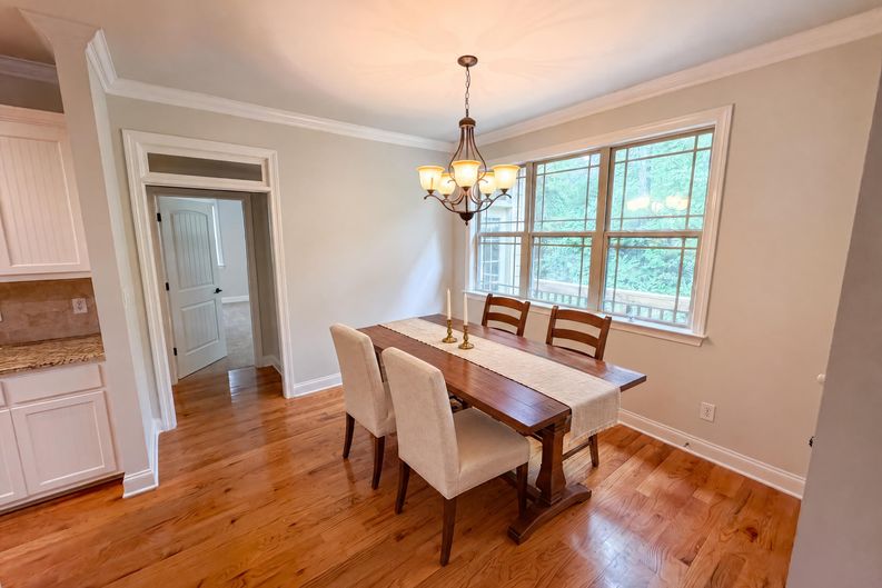 Photo 7 of 25 of 212 Westwind Dr, Newnan, GA