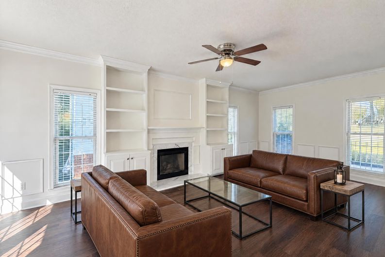 Photo 3 of 25 of 6113 Remington Lake Dr, Raleigh, NC