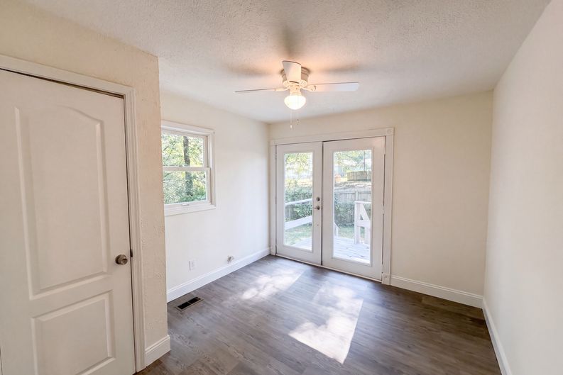 Photo 11 of 17 of 1610 Martin Ave, Gastonia, NC