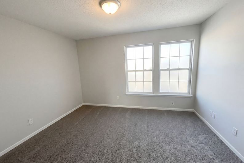Photo 16 of 20 of 8843 Cardinal Flower Ln, Indianapolis, IN