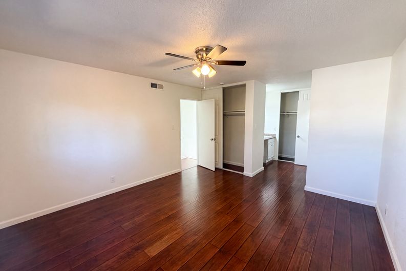 Photo 20 of 39 of 4948 Dewey Dr, Fair Oaks, CA