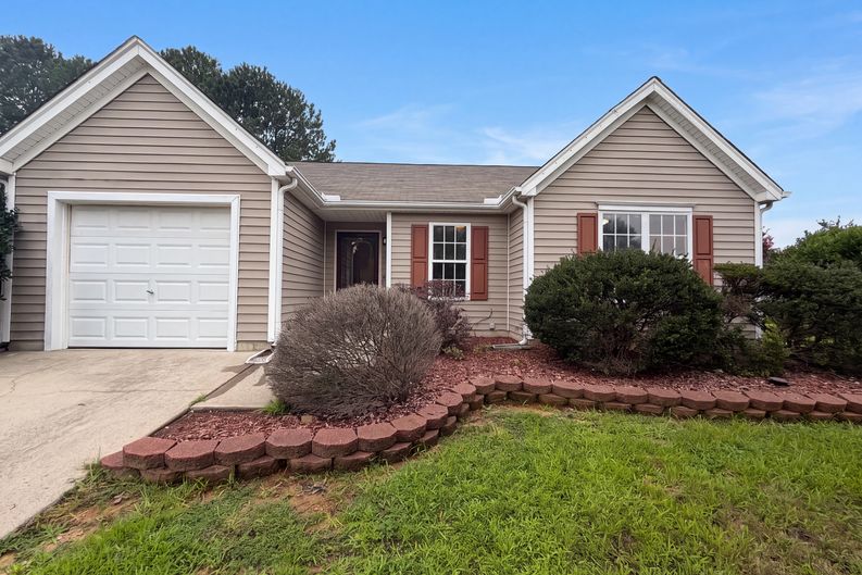Photo 15 of 16 of 311 Pebble Way, Durham, NC