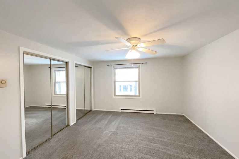 Photo 8 of 22 of 32847 Redwood Blvd, Avon Lake, OH