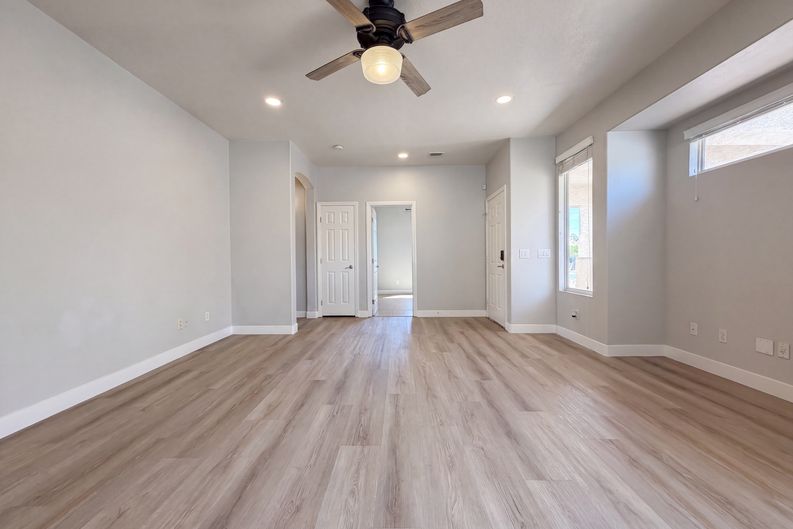 Photo 8 of 21 of 239 Ventana Heights St, Henderson, NV