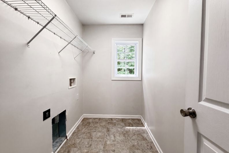 Photo 16 of 22 of 12312 Chesley Dr, Charlotte, NC