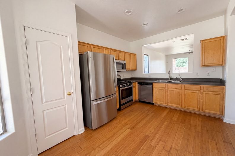 Photo 6 of 19 of 3421 E Dennisport Ave, Gilbert, AZ
