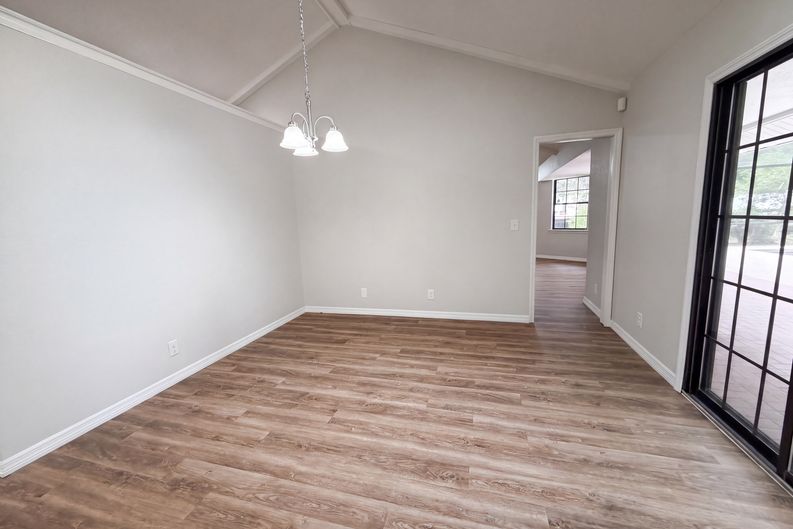 Photo 6 of 53 of 5082 SW 31st St, Ocala, FL