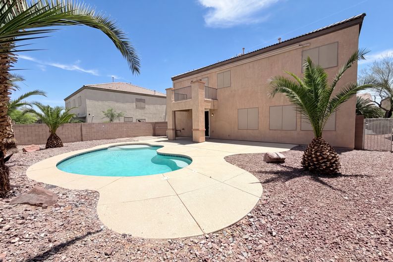 Photo 5 of 52 of 1812 John Bevy Ct, North Las Vegas, NV