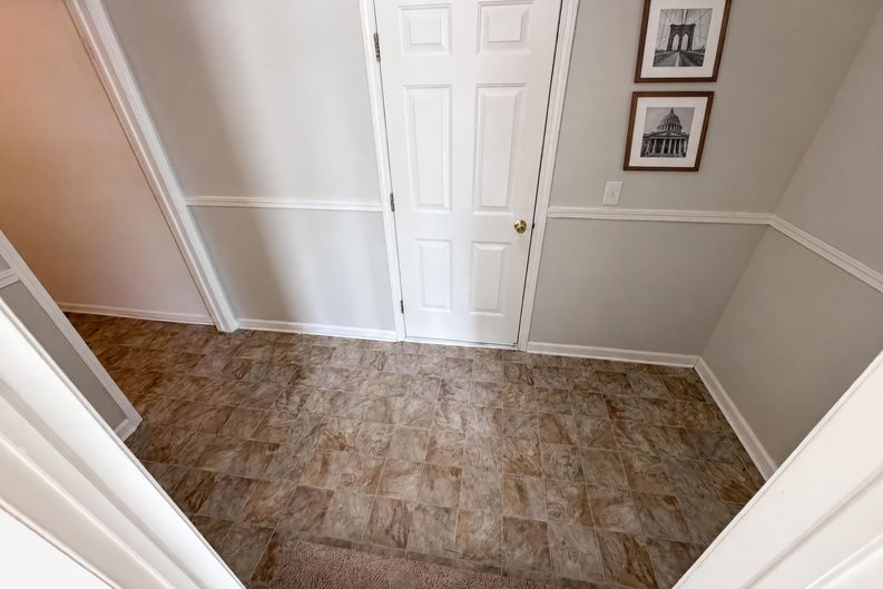 Photo 31 of 44 of 42824 Greystone Dr, Sterling Heights, MI