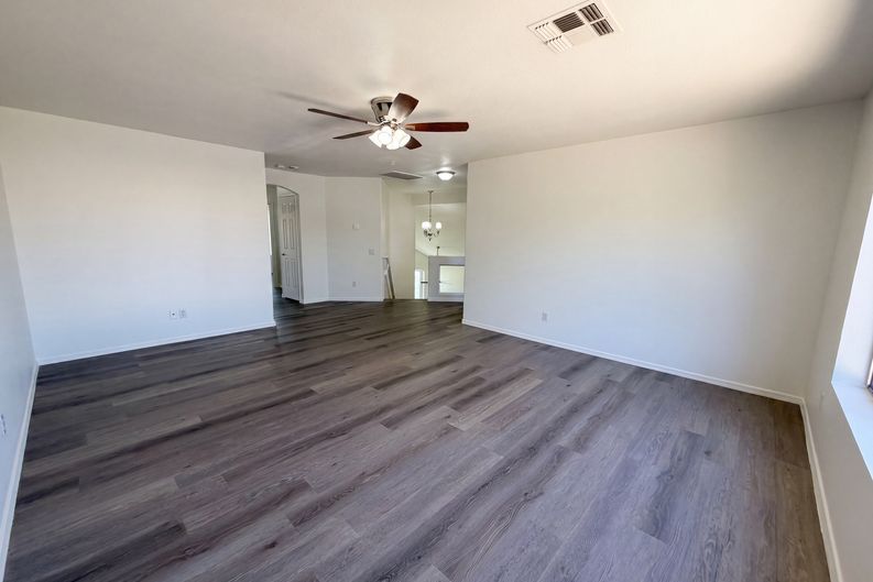 Photo 9 of 36 of 1371 N Concord Ave, Chandler, AZ