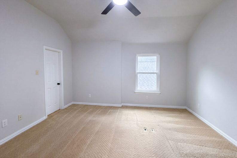 Photo 8 of 24 of 4536 Risinghill Dr, Plano, TX