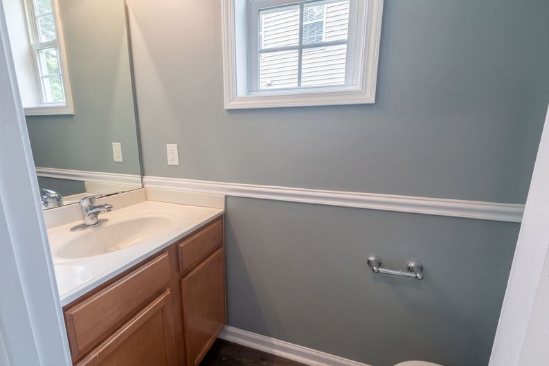Photo 11 of 16 of 8213 Marshall Brae Dr, Raleigh, NC