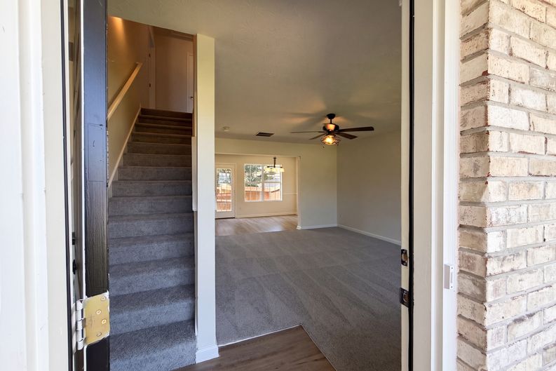 Photo 8 of 23 of 807 Carlton Pointe Pl, Palmetto, GA