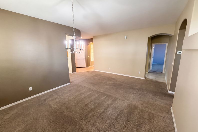 Photo 15 of 40 of 1898 S 160th Ln, Goodyear, AZ