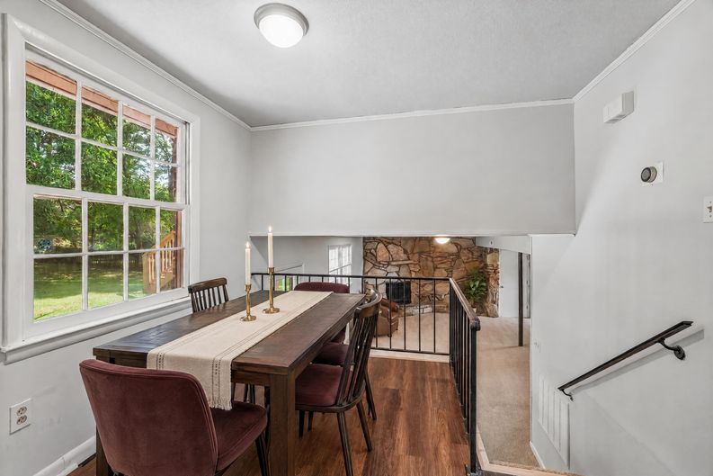 Photo 8 of 28 of 4036 Elizabeth St, Hickory, NC
