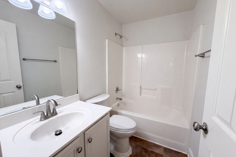 Photo 17 of 24 of 2642 Westhaven Dr, Murfreesboro, TN