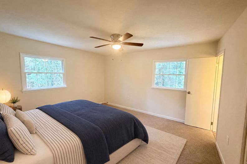 Photo 11 of 23 of 1181 Bouldercrest Cir, Watkinsville, GA