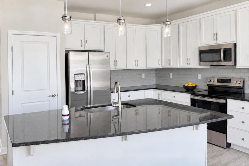 Photo 3 of 19 of 117 Amberfield Ct, Winchester, VA