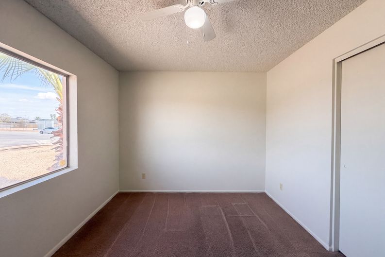 Photo 15 of 32 of 10701 W Campbell Ave, Phoenix, AZ