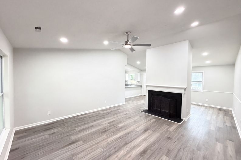 Photo 8 of 18 of 8822 Hunter Green Ln, Charlotte, NC