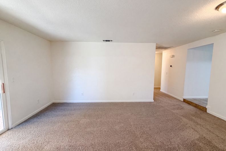 Photo 21 of 29 of 7431 Garden Gate Dr, Citrus Heights, CA