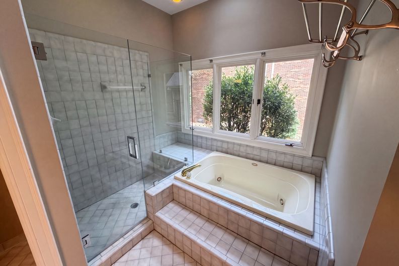 Photo 15 of 29 of 3711 Surry Ridge Ct, Charlotte, NC