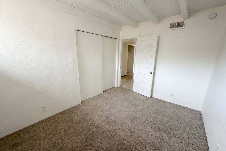 Photo 11 of 16 of 5211 E 20th St, Tucson, AZ