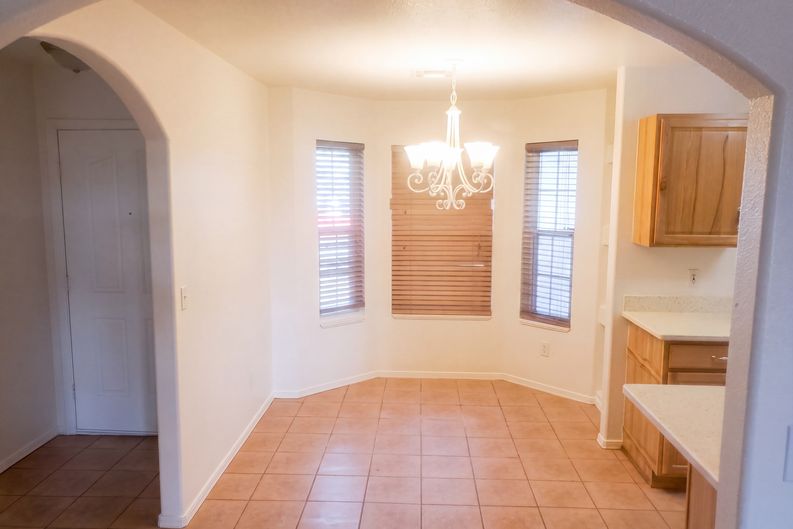 Photo 6 of 28 of 1039 Aguilera Ct, Las Cruces, NM