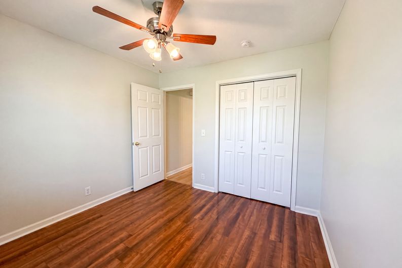 Photo 12 of 18 of 832 Stone Hedge Ct, Old Hickory, TN