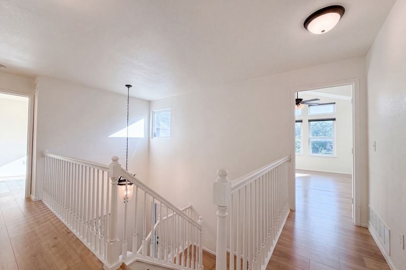 Photo 19 of 48 of 10562 Falcon St, Longmont, CO