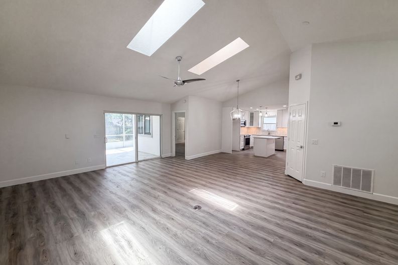 Photo 6 of 32 of 1340 Sassafras Ave, Altamonte Springs, FL
