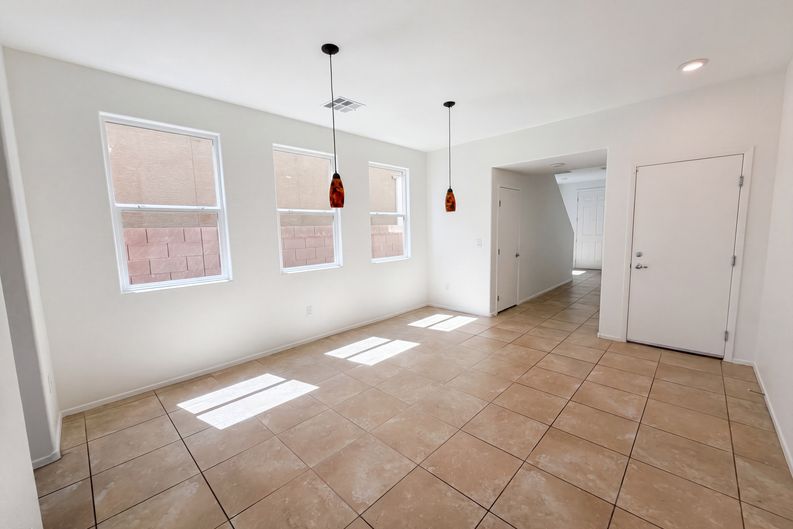 Photo 11 of 52 of 4036 White Opal St, Las Vegas, NV