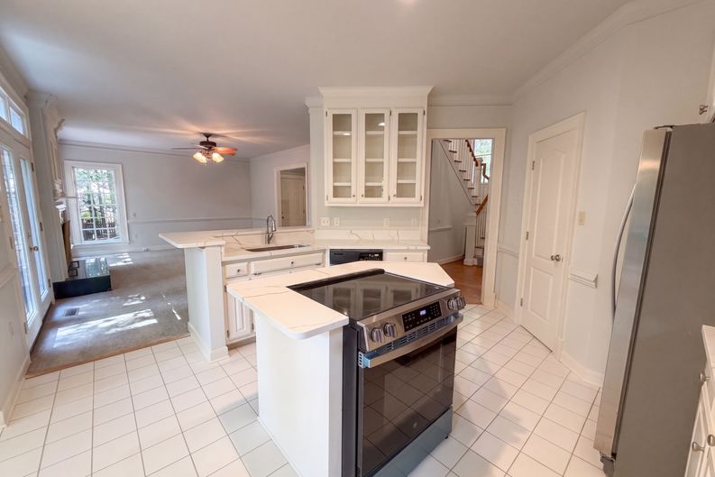 Photo 6 of 29 of 5806 Fox Briar Way, Midlothian, VA